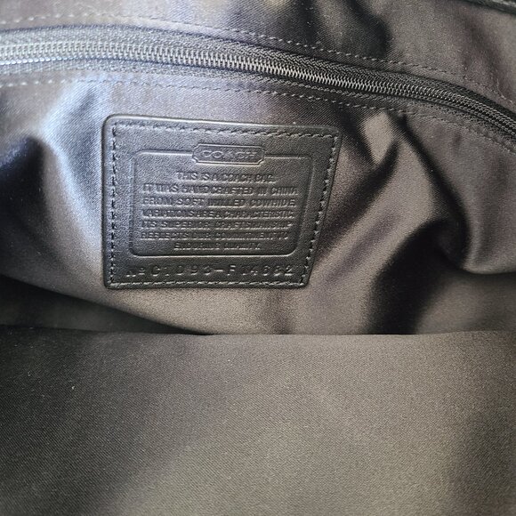 Mint Condition Y2K Coach Penelope Pebbled Black Leather  Satchel/Handbag - Picture 5 of 6